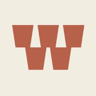 شعار شركة القهوة الخشبية (Wooden Coffee)