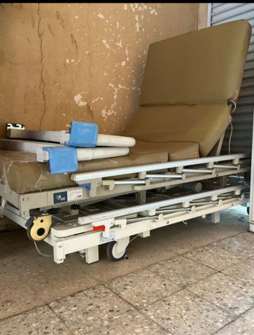 صورة السرير الطبي