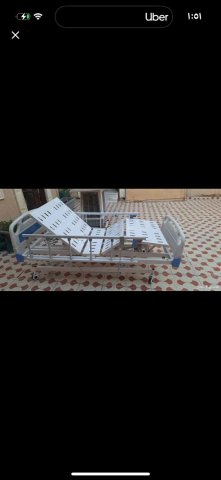 صورة السرير الطبي 