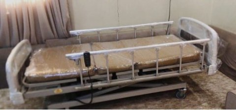 صورة للسرير الطبي