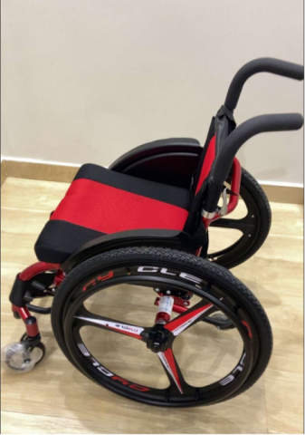  صورة الكرسي المتحرك للاطفال